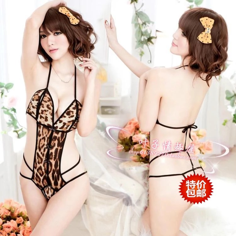 ชุดเซ็กซี่ ชุดวันพีซ ผ้าลื่นมันเล็กๆ ลายเสือ ผูกด้านหลัง สวย เปรี้ยวจี๊ดส์ สุดๆคะ