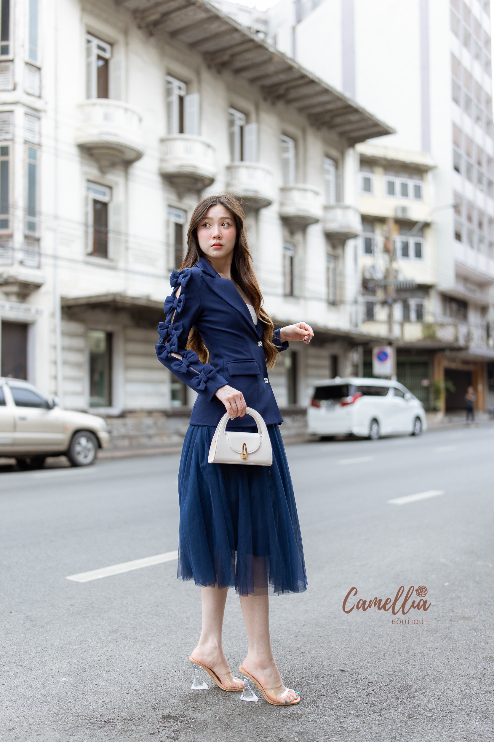 ชุดเซทแฟชั่น ชุดSet เสื้อBlazer แขนโบแต่งกระดุมเพชรด้านหน้า