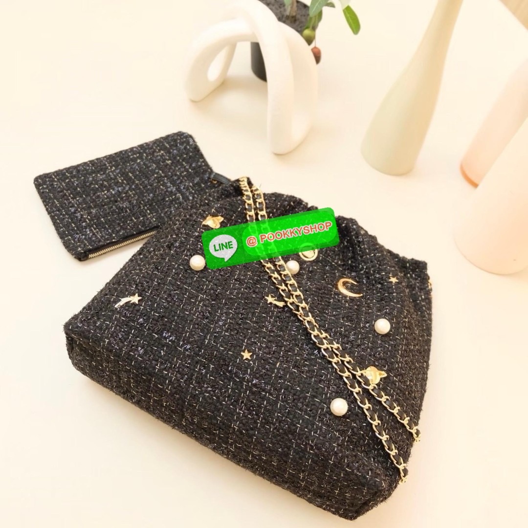 KEEP Universe tote bag ( ผ้า Tweet ) กระเป๋าสะพายข้างทรง Tote ขนาดกำลังดี ใช้งานง่าย