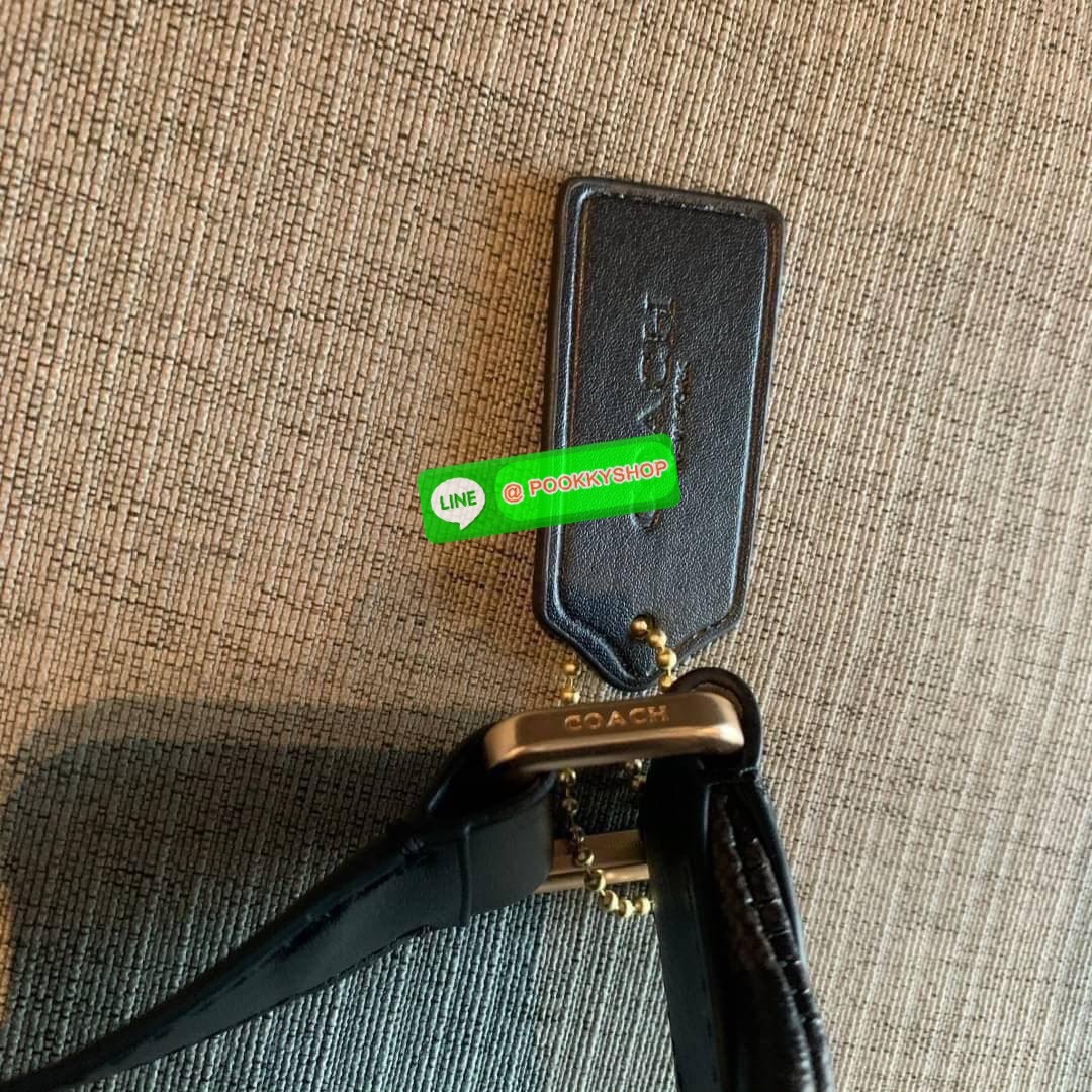 COACH F48740 BELT BAG IN SIGNATURE CANVAS กระเป๋าคาดอกทรง Unisex ทรงโดมรุ่นยอดฮิตไม่มีตกเทรน สวยเท่ทุกสี วัสดุหนังแคนวาสเคลือบคุณภาพดีตัดหนังแท้ ทนทาน ใช้งานง่าย ภายในเป็นช่องโล่ง ใส่ของได้เยอะ หยิบจับได้สะดวก ใช้ได้ทั้งชายและหญิง ใบจริงสวยไม่ผิดหวังคะ