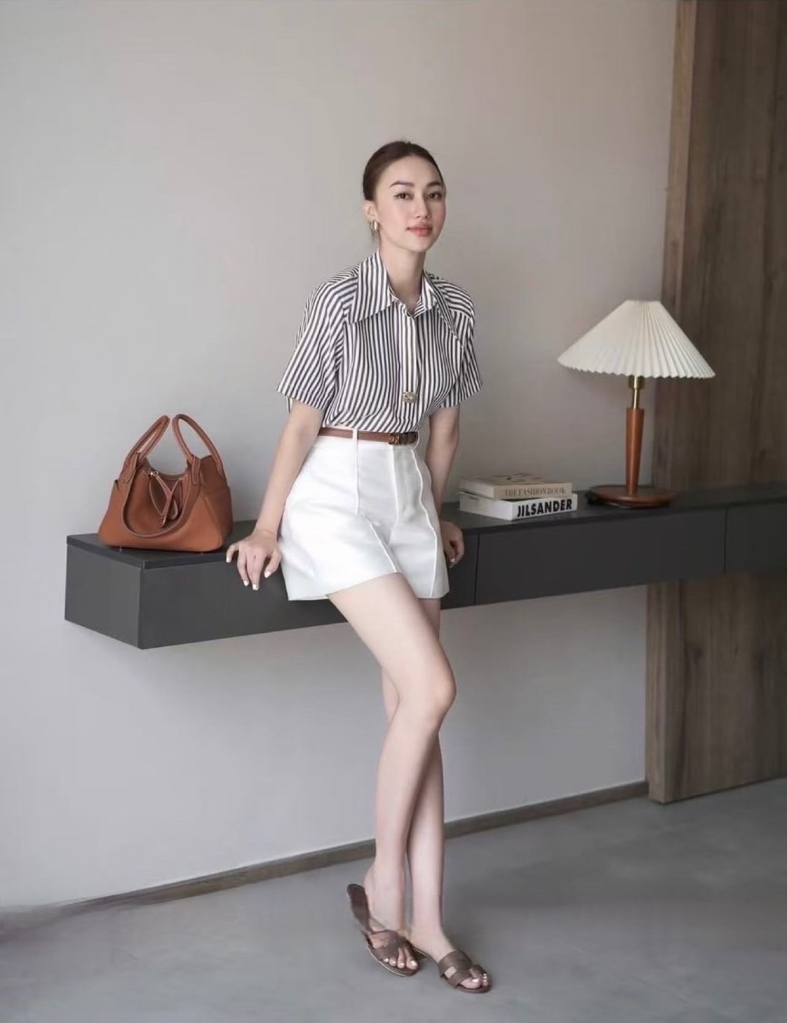 ชุดเซทแฟชั่น เซตส4ชิ้นสุดคุ้ม!! เสื้อเชิ้ตแขนสั้นคอปกเก๋ๆ ลายริ้วทางตรงสีสวยคลาสสิค