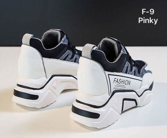 พร้อมส่ง F-9 รีพีทรอบ 2 ผ้าใบแฟชั่นเสริมส้น F-9 งานสวย ดูเริ่ดสุด ใส่แล้วขาเรียว เสริมความสูงให้สาวๆ ได้ดูดี ผลิตจาก pu ราคาดีมีที่นี่