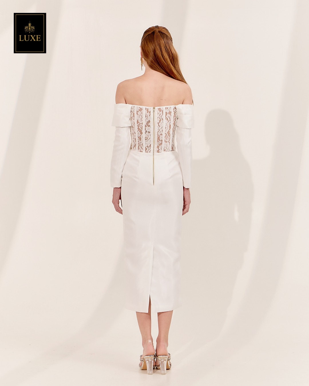 เดรสแฟชั่น เดรสเสื้อเปิดไหล่แขนยาว กระโปรงทรงสอบ