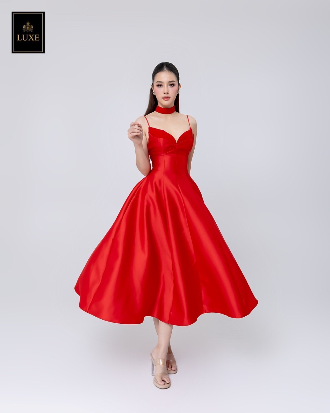 เดรสแฟชั่น เดรสเสื้อสายเดี่ยว ดีเทลหน้าอกโค้ง ซ้อน2เลเยอร์