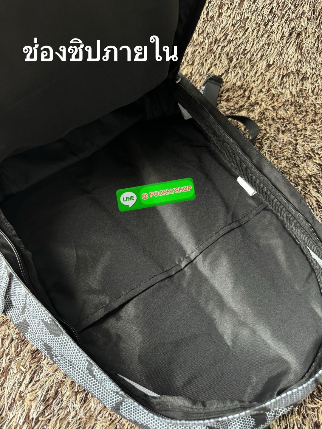 Nike HAYWARD 2.0 backpack BA5883 men กระเป๋าเป้ NIKE Hayward 2.0 ดีไซน์ชิคๆที่สะพายไปได้ทุกที่ พร้อมช่องใส่ของขนาดใหญ่จะใส่ของไปทำงานหรือเข้าเรียนก็ลงตัว วัสดุPolyester มีช่องใส่ของเปิด-ปิดด้วยซิปหลายช่องใช้งาน บุนุ่มที่สายสะพายและด้านหลังเพิ่มความสบาย ใช