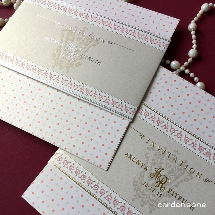 การ์ดแต่งงานน่ารัก กระดาษเกระดาษเมทัลลิคเหลืองทอง