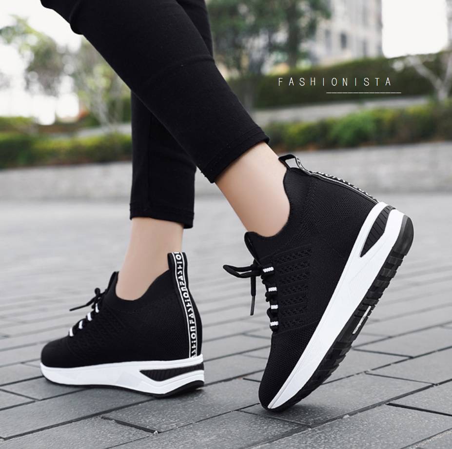 NEW ITEM แฟชั่นเสริมส้นมาแรง!! รองเท้าสลิปออนเสริมพื้น 5c.m. แต่งเชือกผูก ทรงสโลป วัสดุเนื้อผ้ายืดกระชับเท้า เนื้อหนาคุณภาพดี ขอบยางยืดเพิ่มความยืดหยุ่นในการสวมใส่ ใส่แล้วดูขาเรียวยาวสุดๆไปเลย ตัวพื้นรองเท้าเป็นยางพารากันลื่นได้ดีจ้า งานสวยเก๋น่ารักเรียบเ