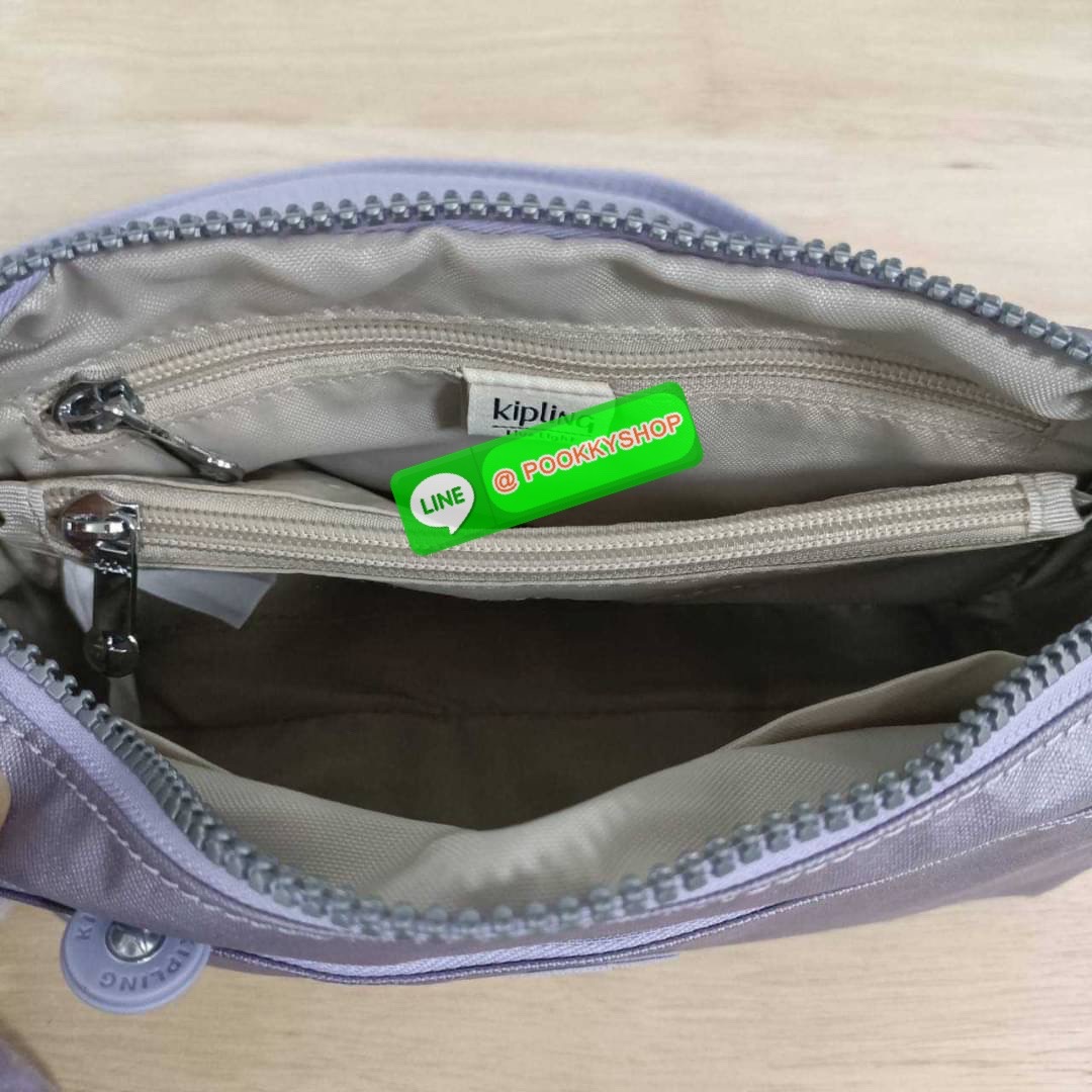 KIPLING Monkey program K16217 Seoul up sling bag รุ่น 3 ซิป สะพายข้าง ขนาดเล็กทรงสี่เหลี่ยมผืนผ้า วัสดุ Nylon 100% หลากหลายฟังก์ชั่นใช้งาน ครบครันในใบเดียว