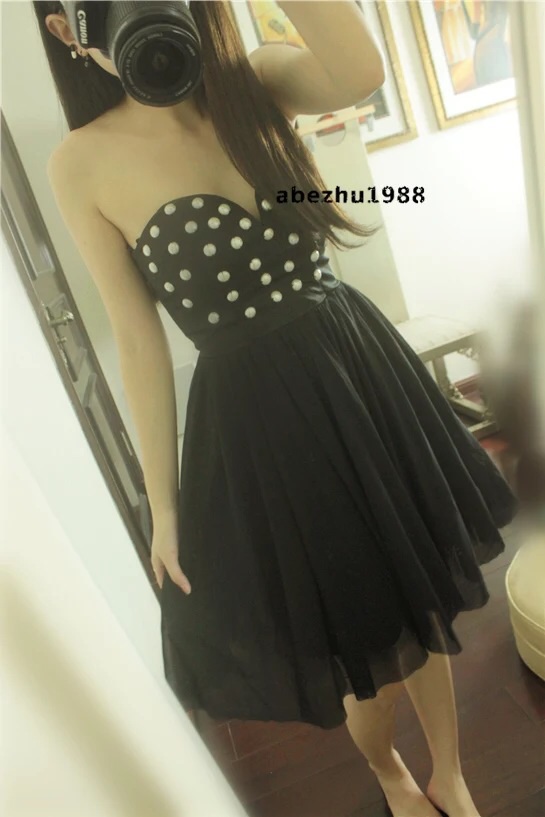 ชุดเดรส ชุดเดรสเกาะอก แต่งมุก กระโปรงพอง มัซับในตัว งานสวย หรูมากคะ