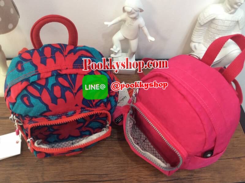 พร้อมส่ง รายละเอียด: New Arrival Kipling Mini nylon Backpack ( K12673 ) >> กระเป๋าเป้มินิรุ่นใหม่ล่าสุด วัสดุไนล่อน กันน้ำ บุด้วยนวมเพิ่มความนุ่ม เปิดปิด ด้วยซิป >>รูปทรงสวย ขนาดกะทัดรัด น้ำหนักเบา สีสันสดใส >>มาพร้อมสายถอดออกได้ สามารถ