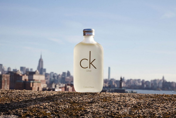 น้ำหอม CK One EDT 200 ML. (มีกล่อง)