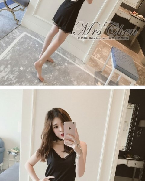 ชุดนอนเซ็กซี่ ชุดนอนสายเดี่ยว สีดำ แต่งสายลูกไม้ปักด้านหลัง สวยเปรี้ยว เนื้อผ้ายืด เกรดพรีเมี่ยม นุ่มลื่น เย็นสบาย +G-string