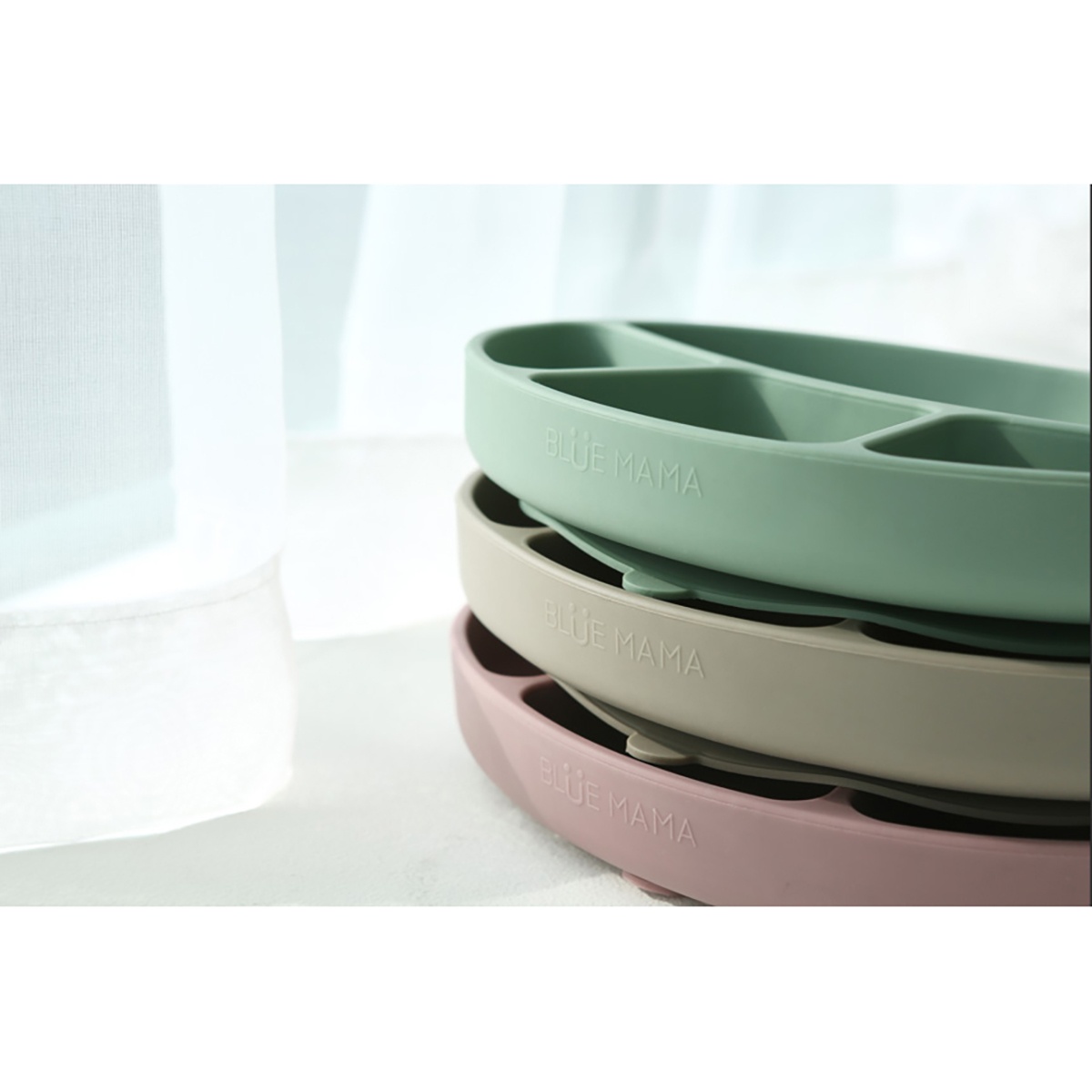 Bluemama จานพรีเมี่ยมซิลิโคนฐานดูด