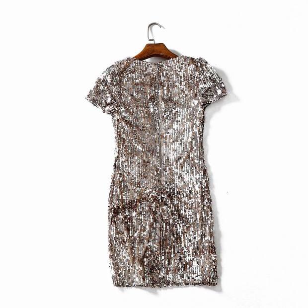 ชุดเดรส ชุดปักเลื่อมทอง Brand Forever แท้ งานสวย หรูหรามากคะ Size S/M/L