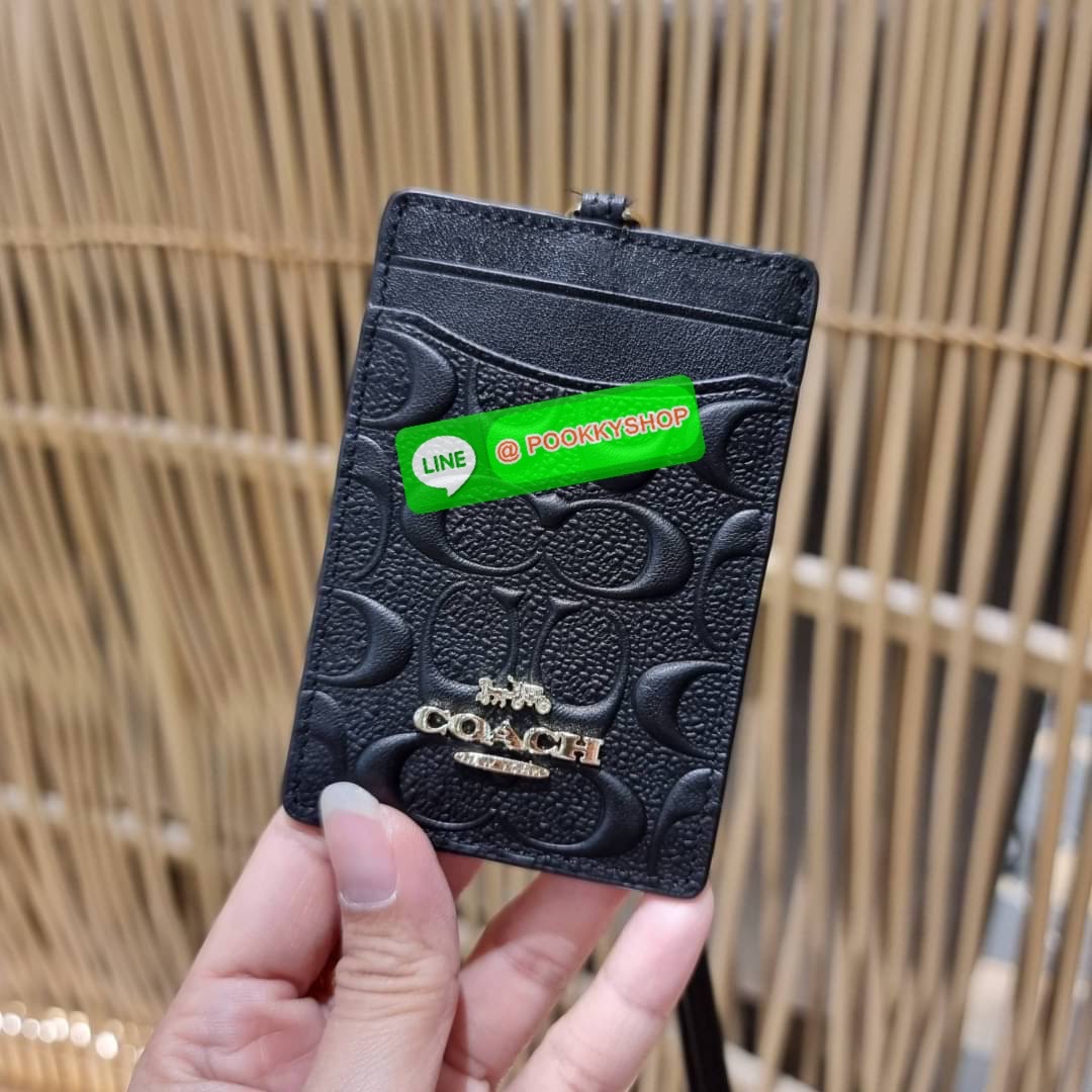 กระเป๋าใส่บัตรคล้องคอ Coach card holder ราคาพิเศษสุดๆ!!! ของหายาก!! ง่ายๆแบบไม่ธรรมดา!! คลาสสิคแต่มีดีเทลโดดเด่น!! กระเป๋าถนอมบัตร พร้อมสายคล้องคอ ดีไซน์ลวดลายสวย ดูดีทุกแบบ ใช้งานง่าย พกพาสะดวก จะใส่บัตรพนักงาน บัตรเครดิต บัตรปชช. ใบขับขี่ และบัตรอื่นๆที