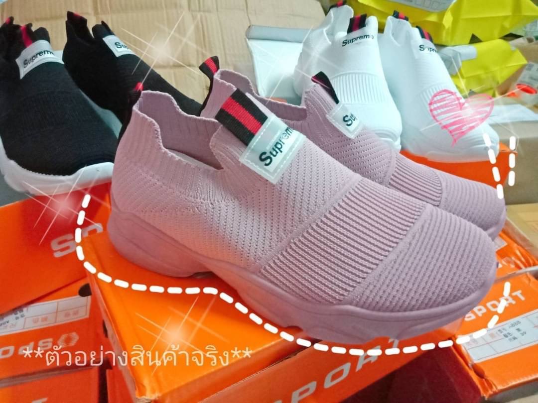รองเท้าสลิปออนนุ่มๆเพื่อสุขภาพ ทรงสปอร์ต แฟชั่นมาแรง ไม่อยากให้พลาดเลยสำหรับรุ่นนี้ !! วัสดุผ้าทอเนื้อหนานุ่มขึ้นทรง ใส่สบาย กระชับ ยืดหยุ่นมากๆ ดีไซน์สวยเก๋ พื้นยาง 1.5 นิ้ว เดินสบายไม่เมื่อยเท้า ทรงอูมไม่บีบอัดหน้าเท้า ใครได้ใส่ต้องหลงรักแน่นอน คู่เดียว