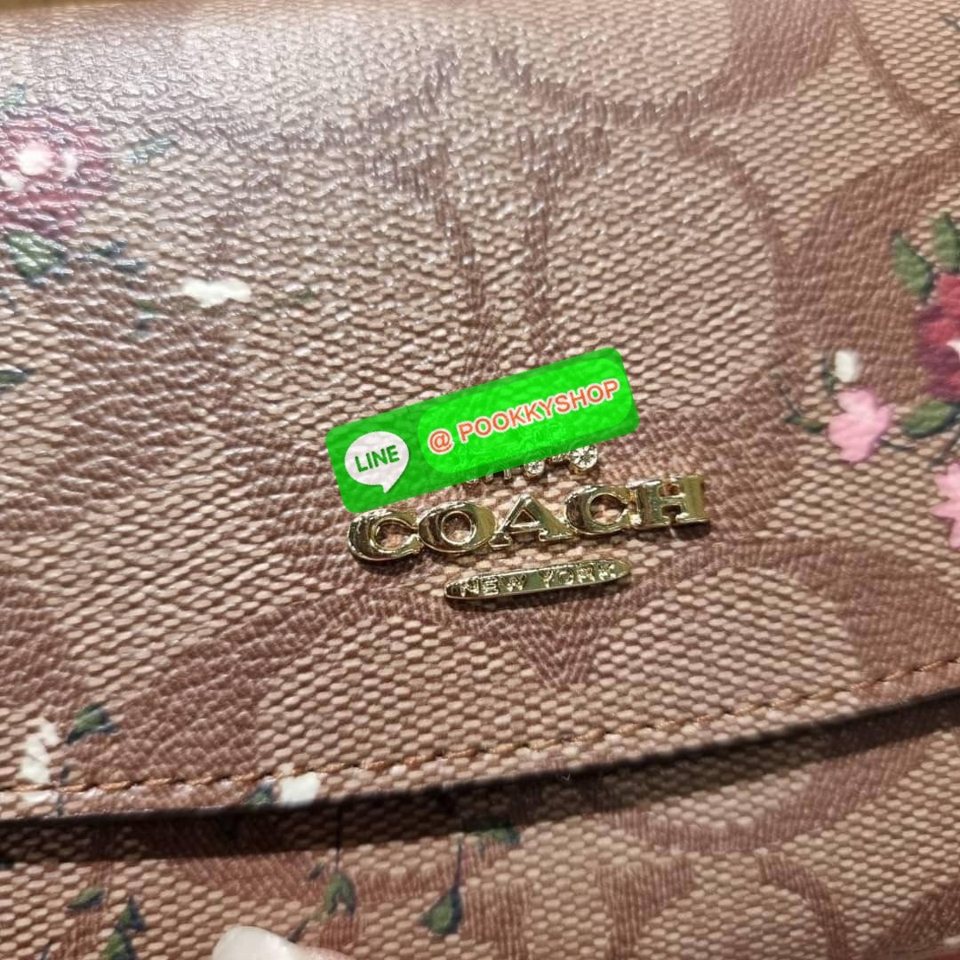 COACH F29395 SLIM ENVELOPE WALLET IN SIGNATURE CANVAS WITH FLORAL BUNDLE PRINT กระเป๋าสตางค์รุ่นขายดี ทรงจดหมายรุ่นฝาพับ ดีไซน์ลายช่อดอกไม้ น่ารักสดใส วัสดุหนังแคนวาสเคลือบลาย ภายในใส่มือถือได้ ใส่บัตรได้ มีช่องซิปแยกแบ่งเป็นสัดส่วน ใบจริงคือดีงาม สาวๆใช้
