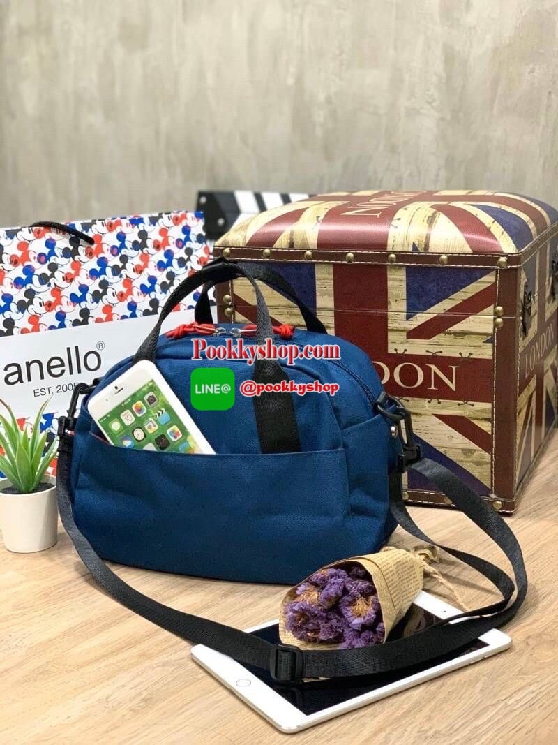 ANELLO กระเป๋าสะพายข้าง SHOULDER MINI DISNEY X ANELLO รุ่นDT-G009 กระเป๋าสะพายข้างรุ่นใหม่จากDisney x anello ซีรีย์ Let's travel with Mickey ซีซั่น 2 คอลเลคชั่นใหม่ที่มีการนำทั้ง 5 ประเทศ เอาสถานที่มาวางบนตัวกระเป๋าและมีตัวการ์ตูนสุดคลาสสิคอย่าง Mick