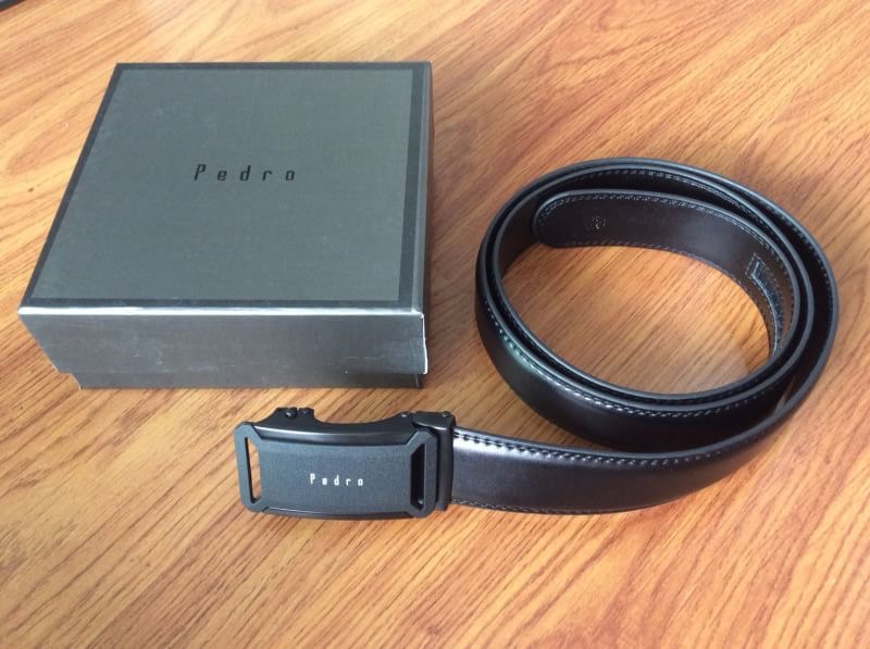 DON'T MISS! PEDRO MEN LEATHER BELT (Free Size) เข็มขัดหนังรุ่นใหม่ล่าสุดจาก PEDRO MEN หัวเข็มขัดโลหะอะไหล่ดำ แบบเรียบ โลโก้แบรนด์ที่หัวเข็มขัด คุณภาพดีตามแบบฉบับของแบรนด์ สายเข็มขัดหนังเรียบสีดำ สายปรับใช้เข้าได้กับทุกชุด มาพร้อมกล่องและถุงกระดาษแบรน