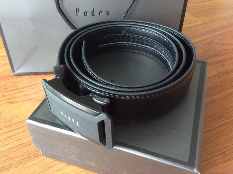 DON'T MISS! PEDRO MEN LEATHER BELT (Free Size) เข็มขัดหนังรุ่นใหม่ล่าสุดจาก PEDRO MEN หัวเข็มขัดโลหะอะไหล่ดำ แบบเรียบ โลโก้แบรนด์ที่หัวเข็มขัด คุณภาพดีตามแบบฉบับของแบรนด์ สายเข็มขัดหนังเรียบสีดำ สายปรับใช้เข้าได้กับทุกชุด มาพร้อมกล่องและถุงกระดาษแบรน