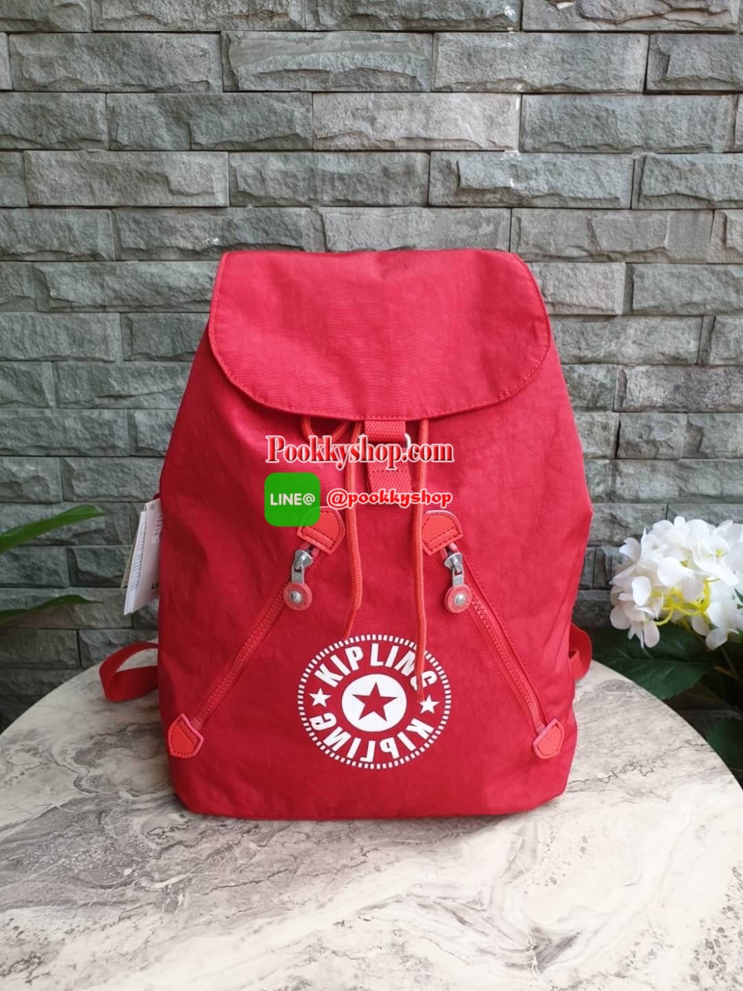 New Arrival Mochila Kipling Fundamental Active Tan Bl-Unico รุ่น K01374 Update แฟชั่นอย่างไม่สิ้นสุดด้วยกระเป๋าสะพาย จากแบรนด์ KIPLING มาพร้อมกับดีไซน์เก๋ สวยงาม โดเด่นเป็นเอกลักษณ์เฉพาะตัว ขนาดกำลังดี ผลิตจากวัสดุ Polyamide คุณภาพดี กันน้ำ แข็งแรง ทนทานต