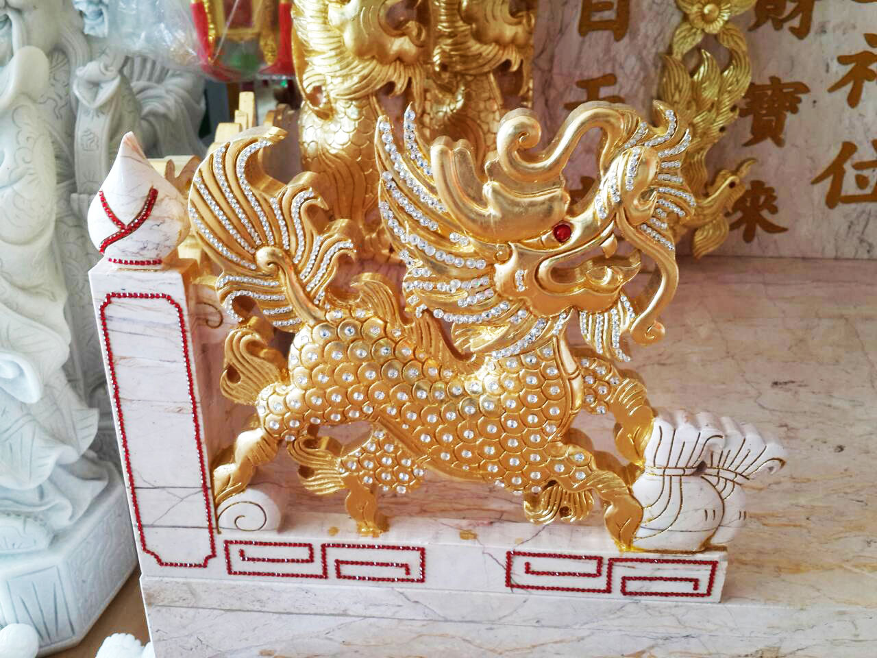 ราคา ศาลเจ้าที่หินอ่อน 27 888 นิ้ว ปิดทองคำเปลว + คริสตัล