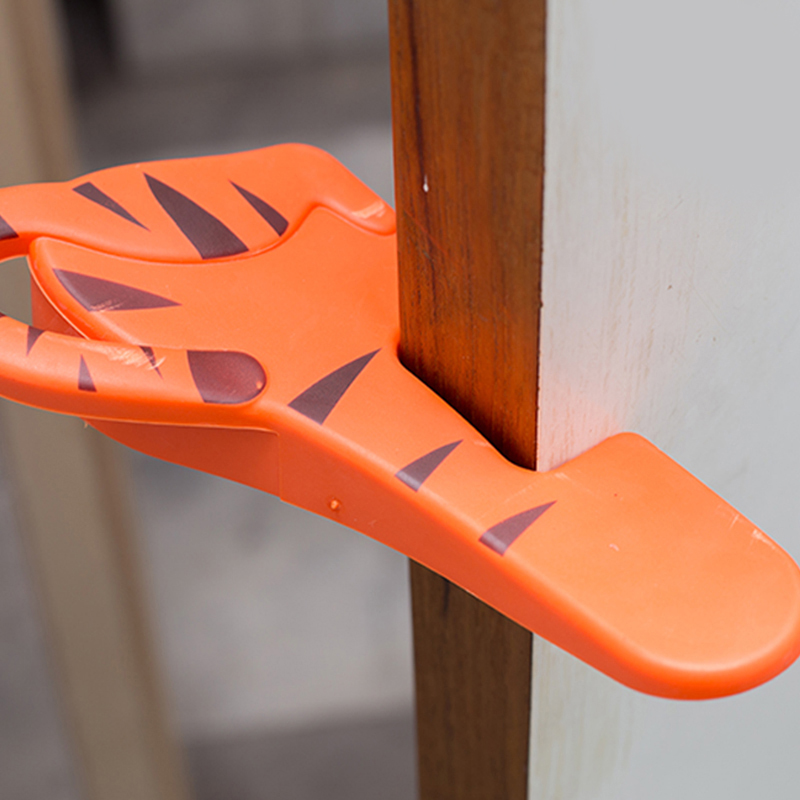 ที่กันประตูลายทิกเกอร์