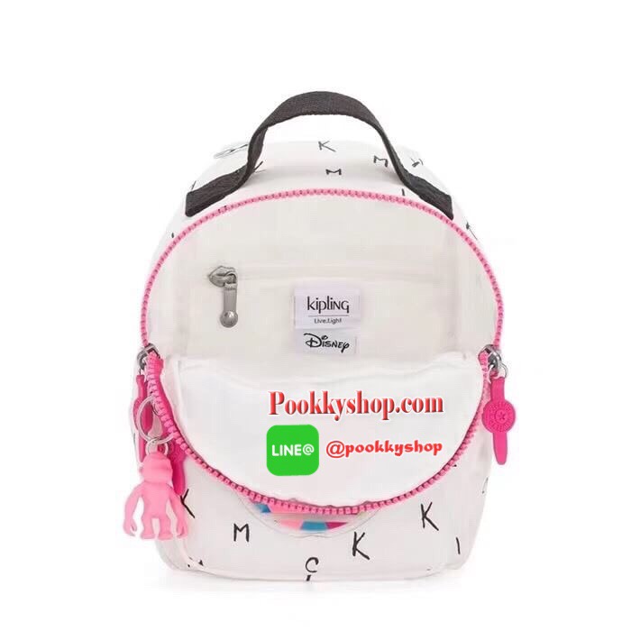 Kipling Disney’s Minnie Mouse and Mickey Mouse 3 IN 1 กระเป๋าสะพายหลัง สะพายข้าง หรือ crossbody 3 in 1 มาพร้อมพวงกุญแจลิง ด้านหน้ามีช่องซิปแยกใส่ของจุกจิก ภายในช่องหลัก มีช่องซิปใส่ของ พร้อมอีก 1 ช่องด้านใน เปิด-ปิด ด้วยซิป สะดวกใช้ พร้อมสายยาว 2 สาย สะพา