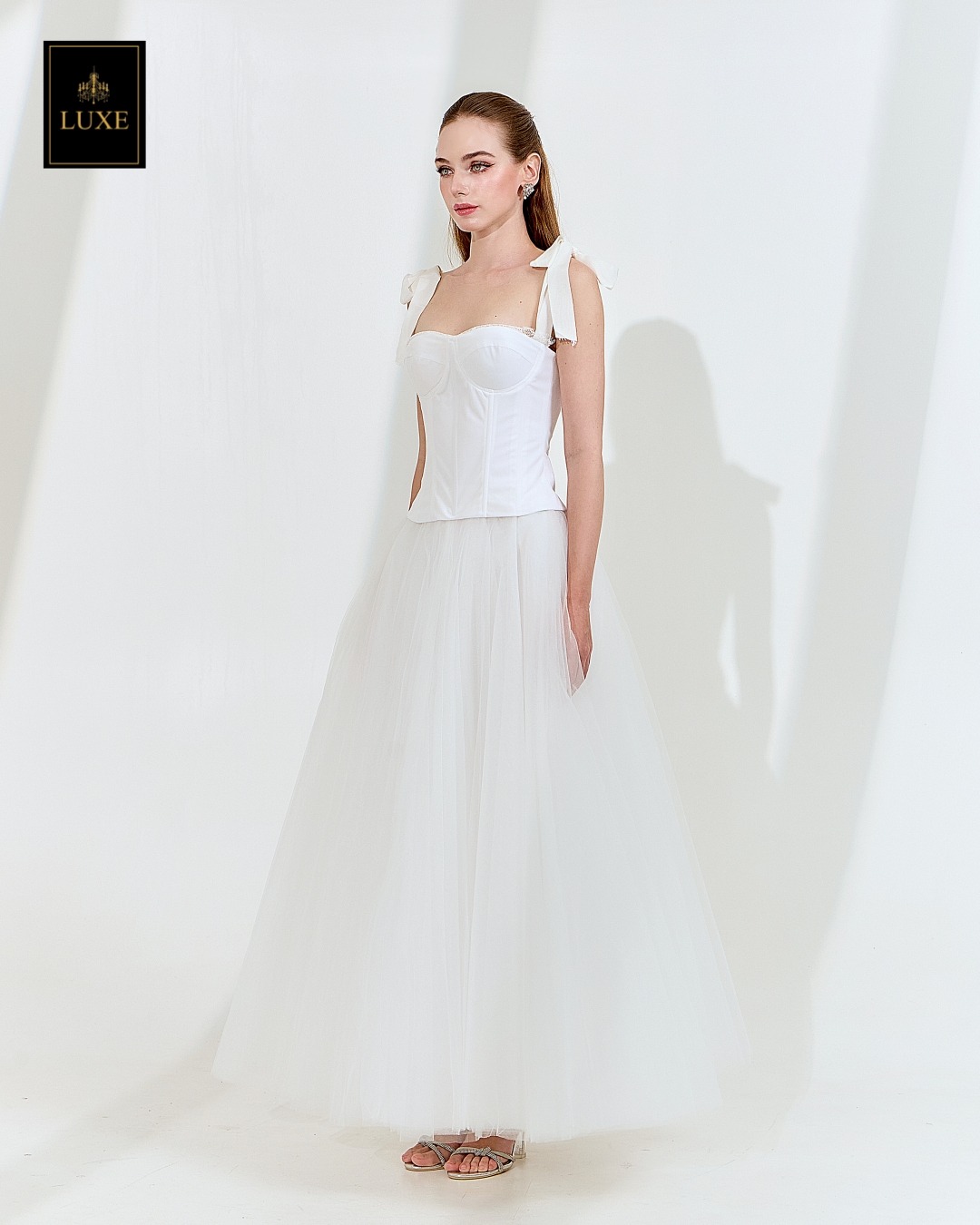 กระโปรงแฟชั่น กระโปรงบานทรงวงกลม ด้านในมีโครงช่วยให้กระโปรงบานสวย