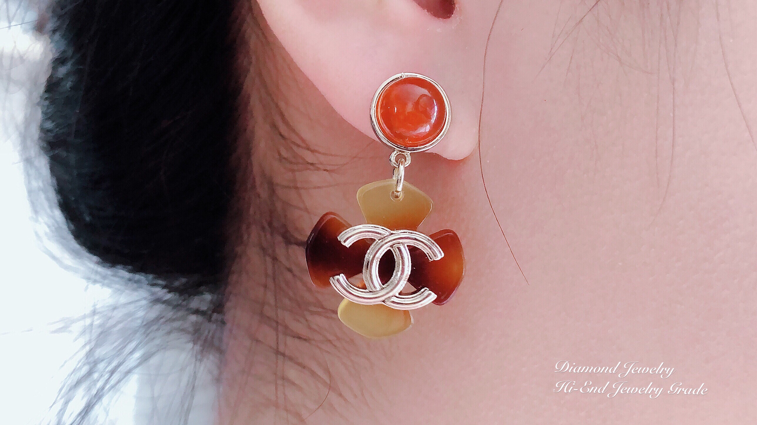 Super Hi-End Quality !!!! ((งาน 1:1 เหมือนในช็อปมากที่สุดในท้องตลาด)) Chanel Earring ต่างหูชาแนลงาน 1:1 เหมือนของแท้เป๊ะๆค่ะ รับรองงานสวยมากกกกก ดูหรู ดูผู้ดีสุดๆ งานดี ตัวเรือนคุณภาพดีมากๆมากๆคะรับประกันความพอใจเลยค่ะ ตัวเรือนสีทองไฮโซมากค่ะ คอนเฟิม !!!!