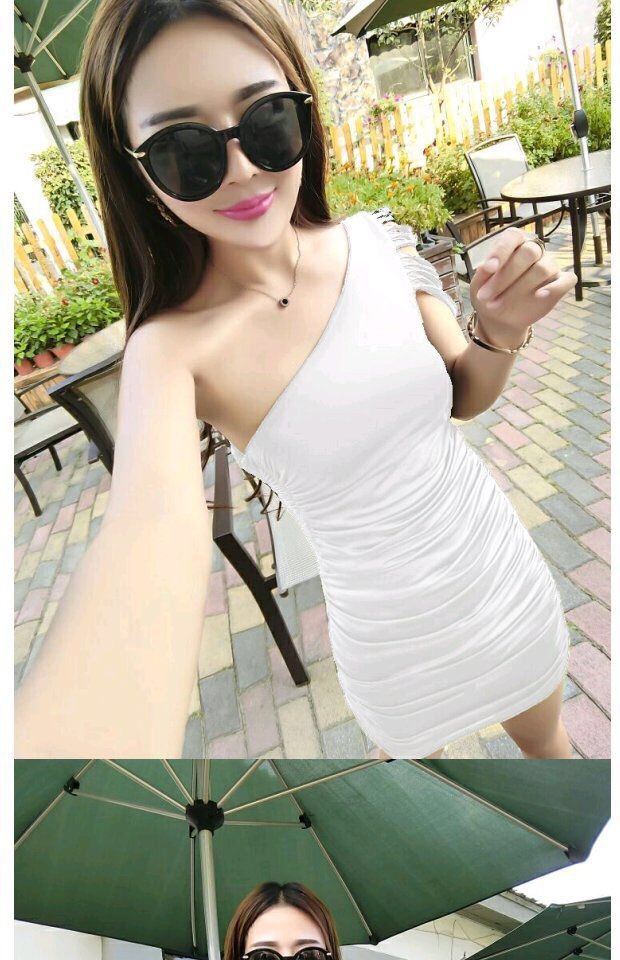 ชุดเดรสสั้น เดรสปาร์ตี้ เดรสออกงาน เดรสบ่าเฉียง แต่งไหล่ สีดำ เนื้อผ้ายืดเข้ารูป สวยเปรี่้ยว มากๆคะ เนื้อผ้าสวมใส่สบาย คะ+G-string