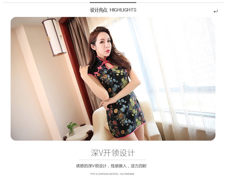 ชุดกี่เพ้าเซ็กซี่ ชุดจีนประยุกต์ กี่เพ้าสั้น สาวหมวยอินเตอร์ สีพื้นดำลายดอกเหมยหลากสี แต่งขอบชุดสีชมพู เนื้อผ้าหรู อินเตอร์มากๆเหมือนภาพในรูปเลยคะ +G string เข้าชุดคะ