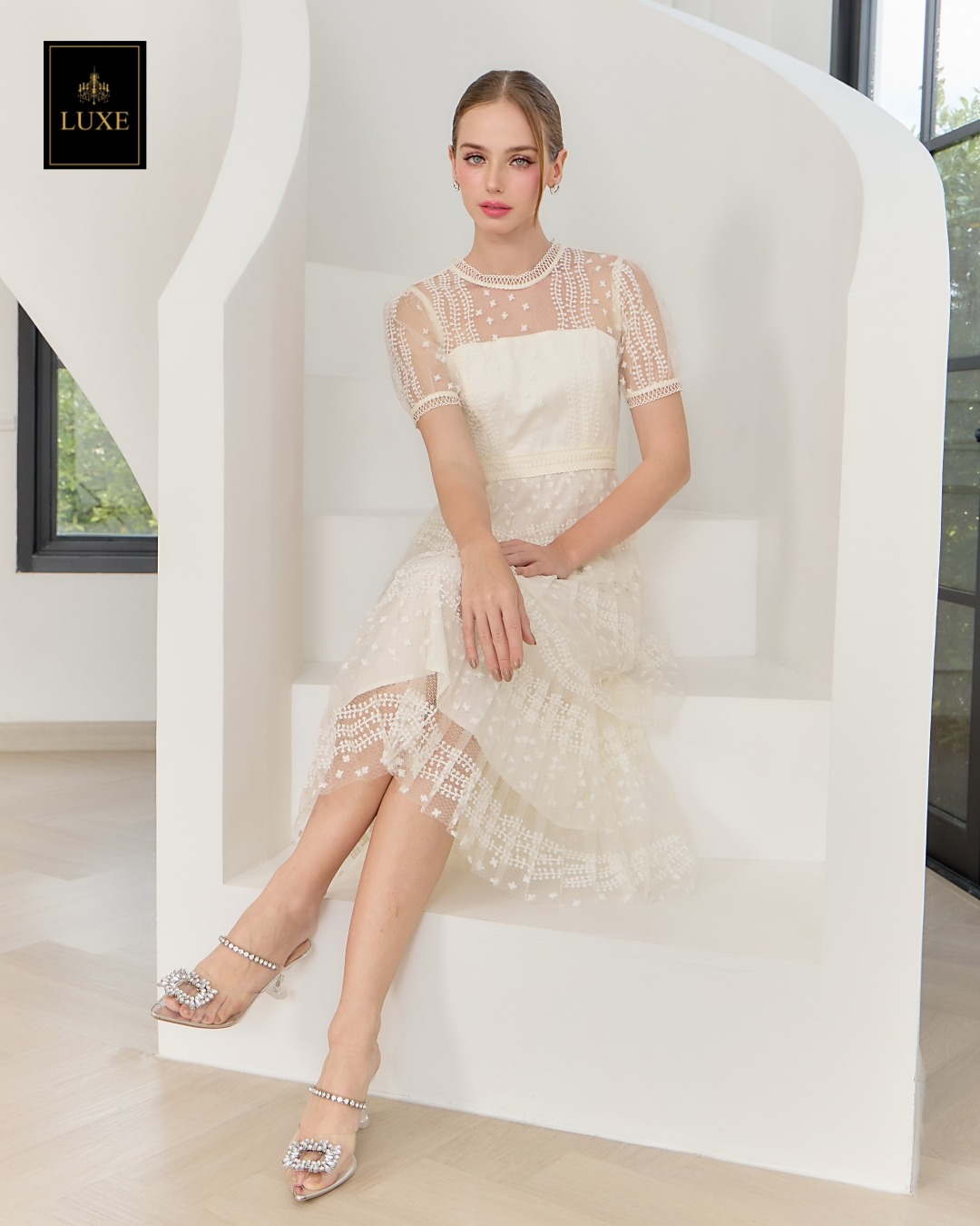 เดรสแฟชั่น เดรสเสื้อคอกลมแขนสั้น กระโปรงอัดพลีท3ชั้น