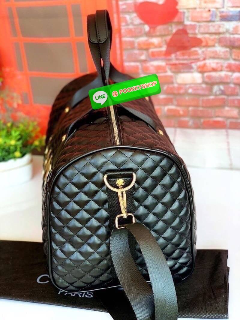 RESTOCK....BEST SELLER CHANEL VIP GIFT Large Travel Bag MUST HAVE! CHANEL VIP GIFT Large Travel Bag กระเป๋าเดินทางใบใหญ่ Gift With Purchase (GWP) รุ่น Limited Edition พรีเมี่ยมกิ๊ฟของเเท้จาก Chanel Counter หนังลายตารางเนื้อหนาสีดำกันนำ้ดูแลรักษาทำความสะอา