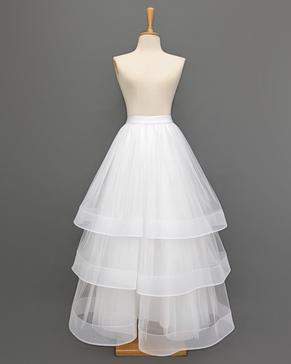 กระโปรงแฟชั่น กระโปรงยาว ดีเทลผ้าระบายวงกลมซ้อนกัน 3 ชั้น