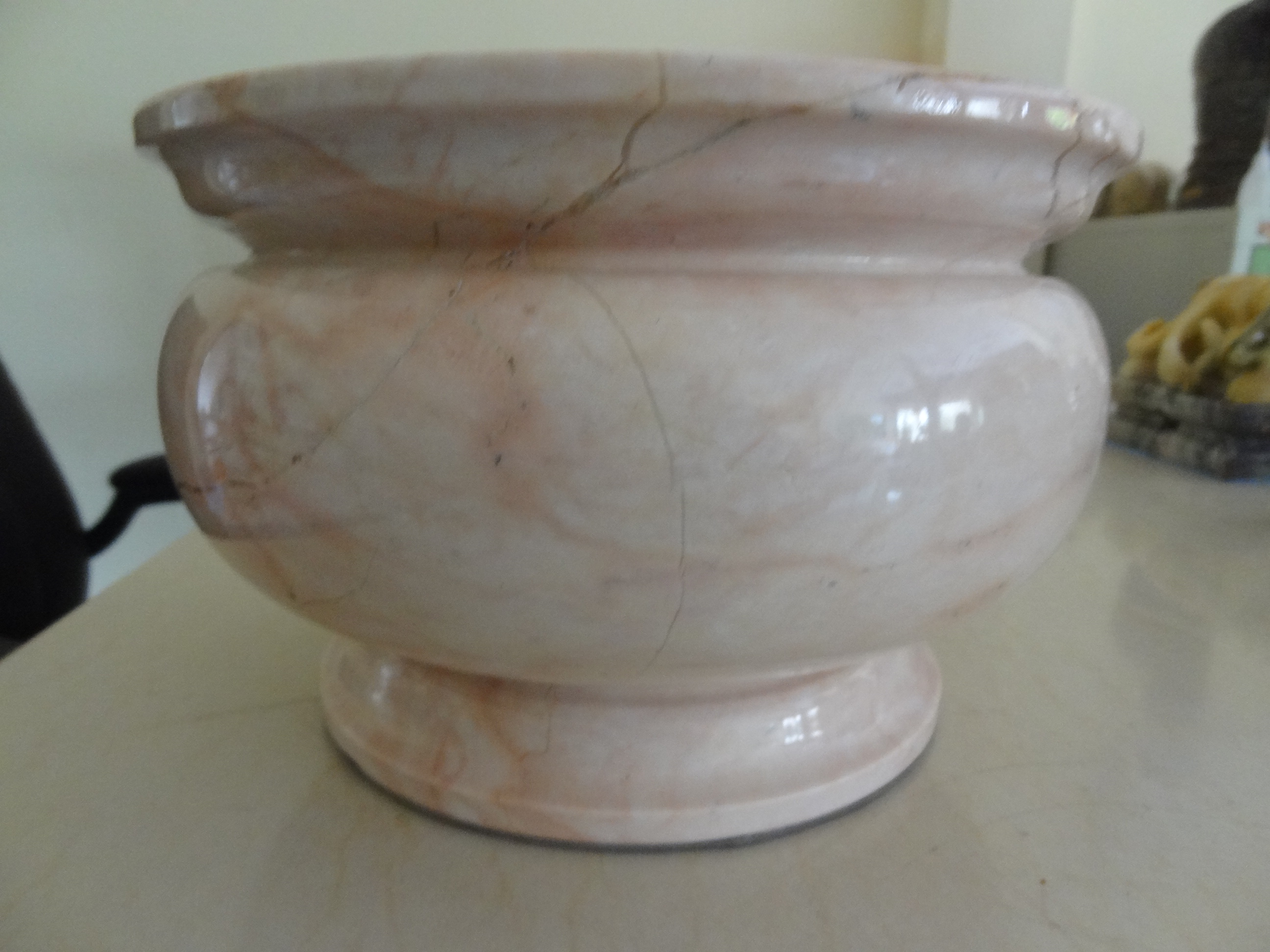 กระถางธูป หินอ่อน ขนาด 7 นิ้วสูง 10 เซนติเมตร กว้าง 18 เซนติเมตร