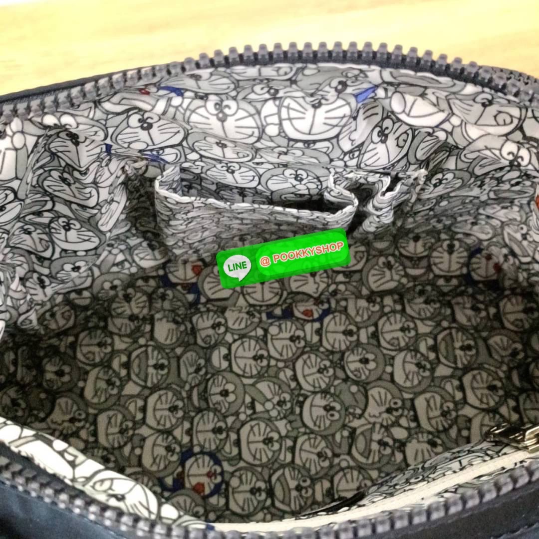 Kipling GABBIE Mini Doremon Blue กระเป๋าสะพายข้างรุ่นใหม่จาก Kipling X Doremon Collection วัสดุด้านนอก Nylon + ซับใน Polyester