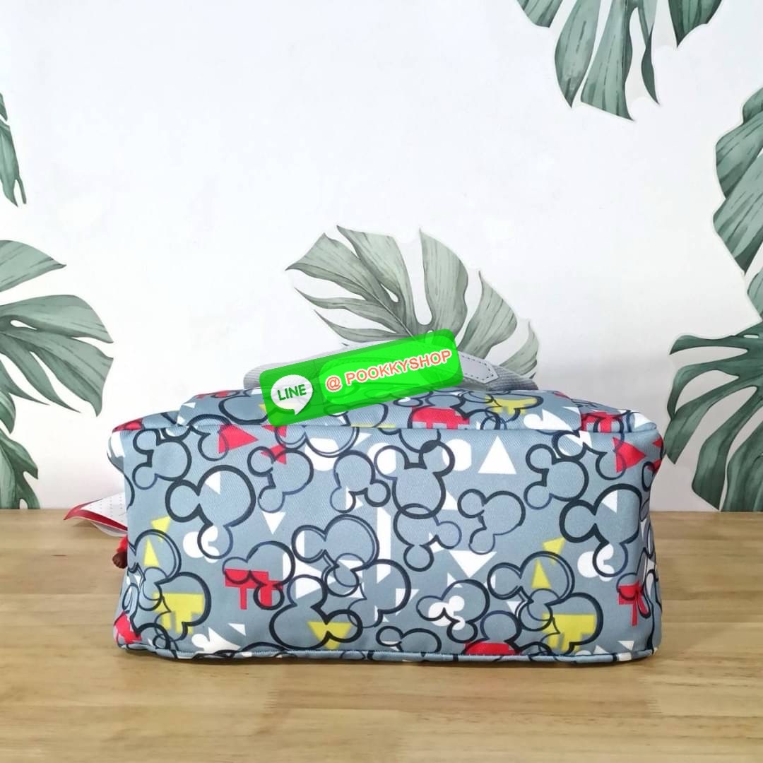 KIPLING ELISE HANDBAG กระเป๋าถือและสะพายไหล่ วัสดุ Polyester 100% ขนาดกำลังพอดี จุของได้มาก มีหูจับสองสาย ถือสะดวก น้ำหนักเบา มีช่องซิป ด้านหน้า ช่อง กระเป๋าหลักเปิด-ปิดด้วยซิป มี3 ช่องว่างใส่ของได้จุมากๆ ใส่มือถือได้ กระเป๋าสตางค์ใบยาว และ เครื่องสำอางค์