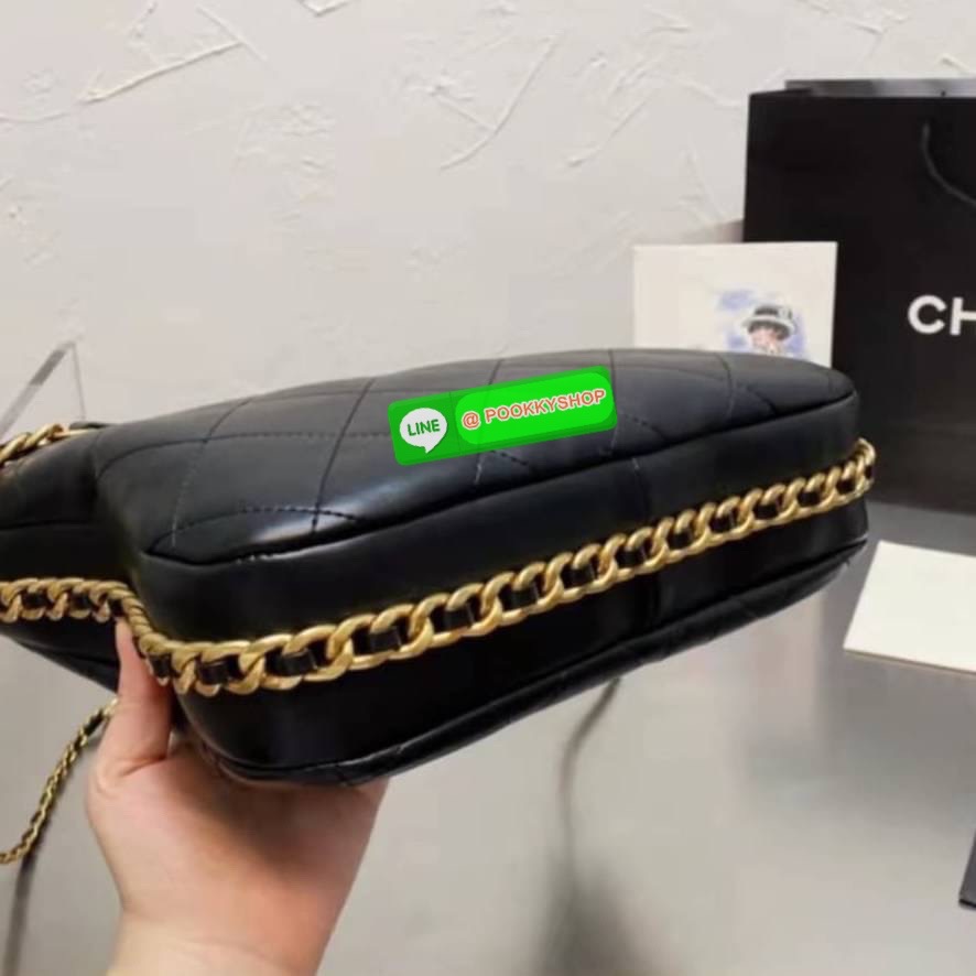 Chanel BLACK QUILTED CLASSIC SHOULDER BAG