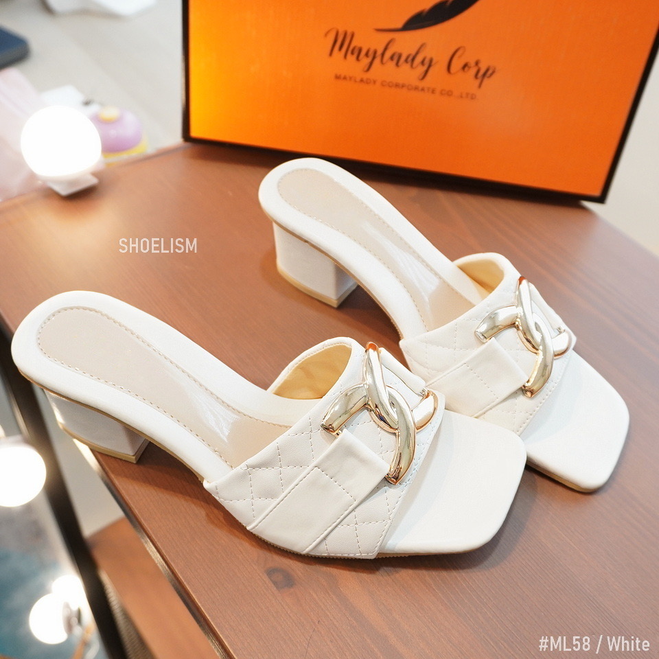 สวยจนต้องร้อง แมกซี่2 โดดเด่นที่อะไหล่ทองสุดเรียบหรู หนังนิ่มมาก สบายเท้า ในราคาสุดคุ้ม บอกเลยว่าน่าโดนทุกสีเลย!! อย่ามัวลังเล เพราะหมดไวมากจ้า