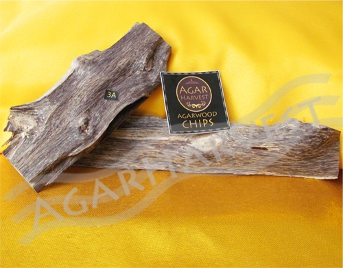 AgarHarvest ไม้หอม อโรม่า ไม้หอมมงคล ปรับอากาศ ไม้กฤษณา แท้ (ขนาดใหญ่) Agarwood Chips (Perfect Grade 3A หอมเยี่ยม) 500 กรัม