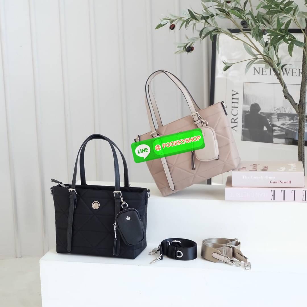 👑รุ่นขายดีล่าสุด กระเป๋า รุ่น COZY ทรง 𝗦𝗛𝗢𝗣𝗣𝗜𝗡𝗚 𝗕𝗔𝗚 size M (กลาง) ที่ผลิตจากวัสดุ Signature ของทางแบรนด์ 𝗡𝗬𝗟𝗢𝗡 𝗡