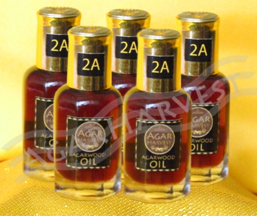AgarHarvest ไม้หอม อโรมา ไม้หอมมงคล ปรับอากาศ น้ำมันกฤษณา แท้ Agarwood Oil (Medium Grade 2A หอมปานกลาง) 1 ขวด 60 cc.