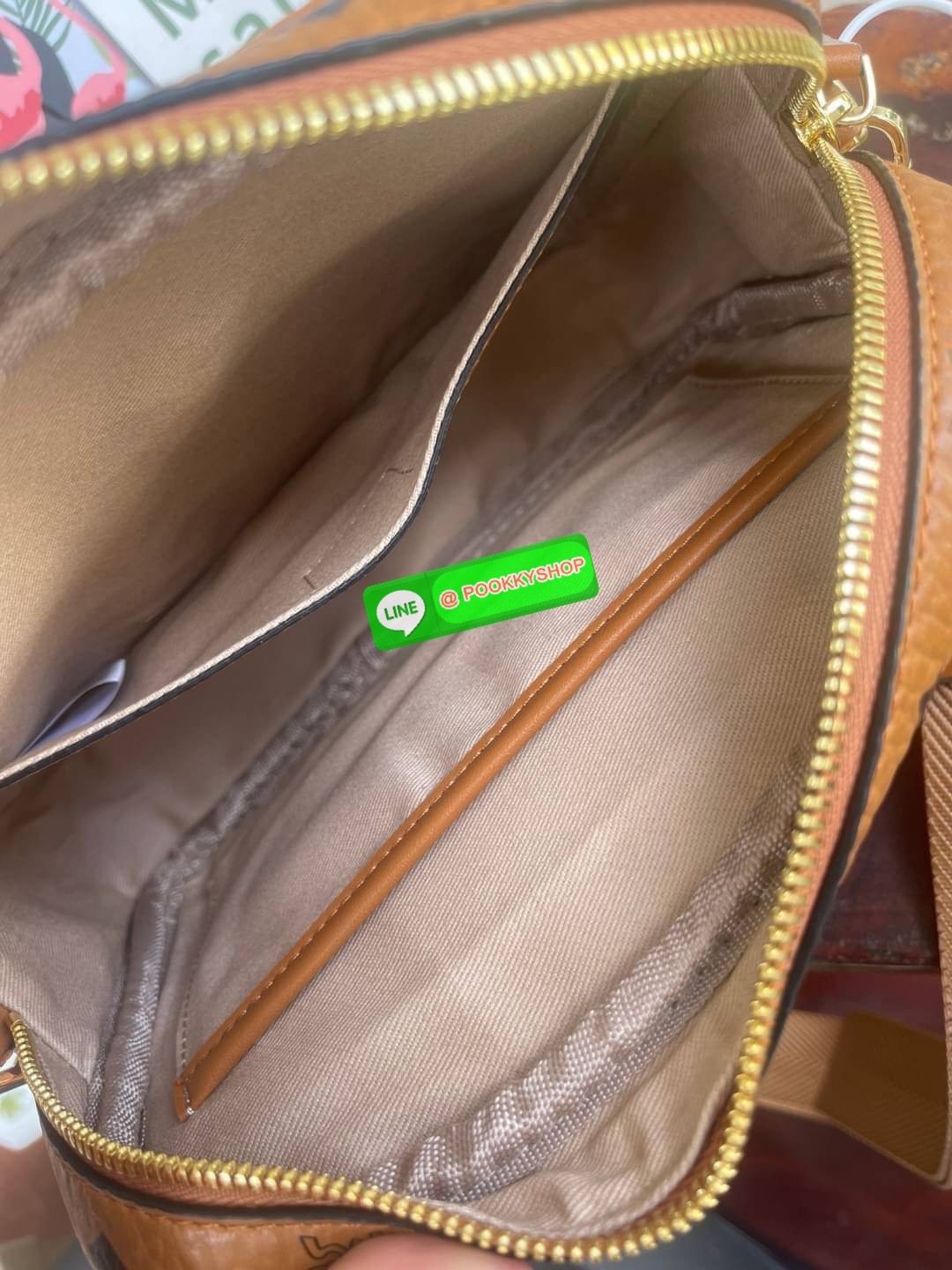 ð MCM KLASSIK CROSSBODY in Visetos( Small )āļāļĢāļ°āđāļāđāļēāļāļĢāļāļŠāļāļāļāļĩāđ Klassik āļāļĩāđāļĄāļĩāļĨāļąāļāļĐāļāļ°āļāļĢāļāļāļēāļĄāļāļ·āđāļ āļāļāļāđāļāļāļŠāđāļāļĨāđāļāļĨāļēāļŠāļŠāļīāļ āđāļāļĢāļāļŠāļĢāđāļēāļāļāļĢāļ°āđāļāđāļēāļāđāļģāļŦāļāļąāļāđāļāļēāļĄāļāļāļāļīāļŠāļĢāļ°āđāļŦāļāļ·āļāļāļąāđāļ āļāđāļēāđāļāđāļāļĨāļ·āļāļāļāļīāļ§āļĨāļēāļĒ Visetos āļāļąāļāđāļāđāļāđāļāļāļĨāļąāļāļĐāļāđāļāļāļmcm āđāļāļāļĩāđāļāļ·āļāđāļāļāđāļāļŠāļāļāļĢāļĩāđāđāļāļāđāļŪāļāļāđāļāļĢāļĩāļāļĩāđāļŠāļĄāļāļđāļĢāļāđāđāļāļāļāļĩ