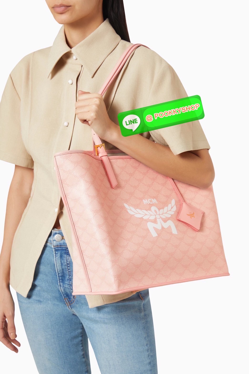 MCM Himmel Shopper in Lauretos • กระเป๋าช้อปเปอร์รุ่นHimmel Shopper • วัสดุ Lauretos Monogram Canvas ลายตัว M + ใบลอเรล เอกลักษณ์ใหม่ของ MCM