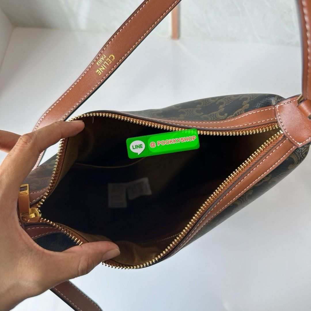 CELINE HELOISE CUIR TRIOMPHE BAG IN TRIOMPHE CANVAS AND CALFSKIN TAN 🔖กระเป๋าสะพายทรง HOBO รุ่นฮอตตลอดไม่มีเอ้าท์ ใบใหญ่จะสัมภาระได้เยอะ