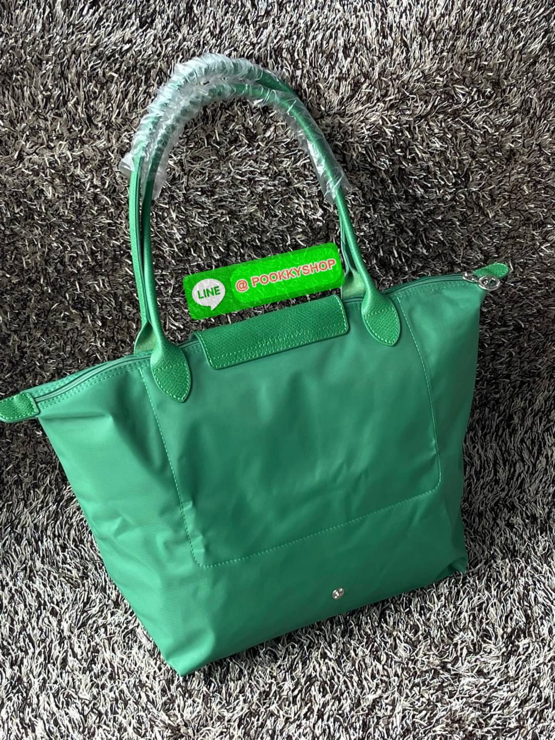 ð Longchamp x AndrÃĐ Le Pliage Large Shoulder Bag āļāļāļĨāđāļĨāļāļāļąāđāļāļŠāļļāļāļāļīāđāļĻāļĐāļāļēāļāļĨāļāļāļāļāļāļāđ âLongchamp & AndrÃĐâ āļāļĩāđāļĄāļĩāļĻāļīāļĨāļāļīāļāļāļĢāļēāļāļīāļāļĩāđāļāļ·āđāļāļāļąāļ āļāļąāļāđāļāļĢ āļāļēāđāļĢāļ§āļē (Mr. AndrÃĐ Saraiva) āđāļāđāļēāļāļāļāļāļēāđāļĢāļāđāļāļāļĢāđāļāļēāļĢāđāļāļđāļāļŠāļļāļāļĢāđāļēāđāļĢāļīāļāļāļĒāđāļēāļ âāļĄāļīāļŠāđāļāļāļĢāđāđāļ (Mr. A)â āļĄāļēāļĢāđāļ§āļĄāļāļāļāđāļāļāļāļĢāļ°āđāļāđāļēāļāļāļĨāđāļĨāļāļ