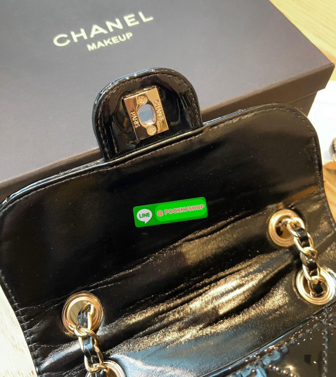 NEW ARRIVAL! สุดหรู สุดคลาสสิค ยอมใจใก้กับความสวยของน้องงค่าา ✈️สะพายต่างประเทศไปชิลๆเลยค่าา CHANEL VIP MAKE UP WITH BAG STARS