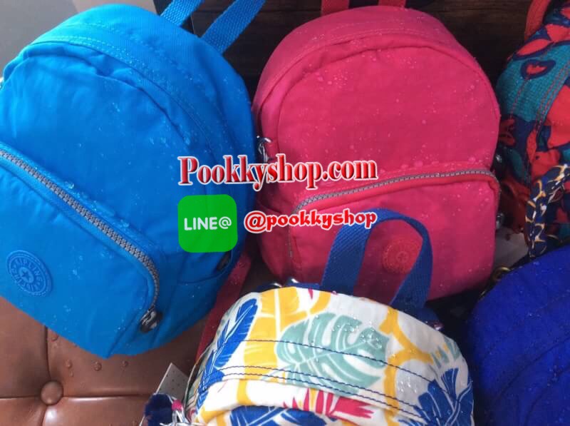 พร้อมส่ง รายละเอียด: New Arrival Kipling Mini nylon Backpack ( K12673 ) >> กระเป๋าเป้มินิรุ่นใหม่ล่าสุด วัสดุไนล่อน กันน้ำ บุด้วยนวมเพิ่มความนุ่ม เปิดปิด ด้วยซิป >>รูปทรงสวย ขนาดกะทัดรัด น้ำหนักเบา สีสันสดใส >>มาพร้อมสายถอดออกได้ สามารถ