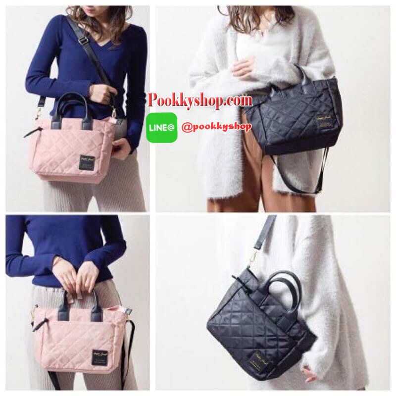 New Collection!! Anello & Legato Largo Quitting 2Way Tote Bag คอลเลคชั่นใหม่จาก Anello ดีไซน์โดดเด่นด้วยการเย็บเป็นตารางแบบนูน วัสดุ Nylon กันน้ำได้และน้ำหนักเบา หูจับเป็นหนัง ด้านหน้ามี1ช่องซิป ช่องใหญ่เปิดปิดด้วยซิปเดียว ภายในช่องใหญ่มีช่องเล็กจัดเก็บขอ